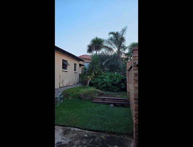 3 BEDROOM HOUSE FOR SALE IN ALBEMARLE